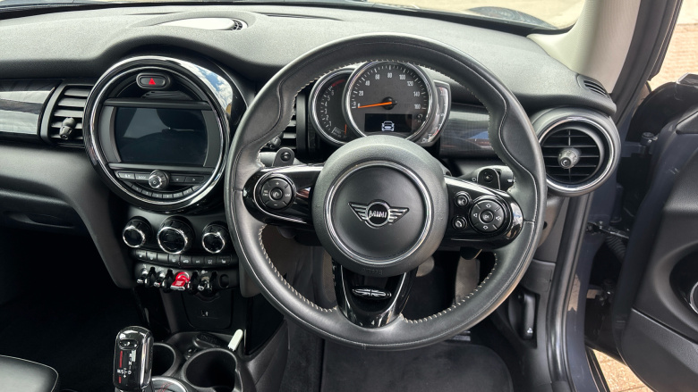 MINI Hatchback 2.0 Cooper S Exclusive II 3dr [Comfort/Nav Pack] Petrol Hatchback